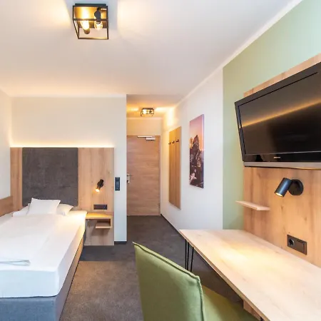 施万酒店 酒店 波滕施泰因