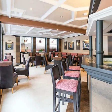 施万酒店 3* 波滕施泰因