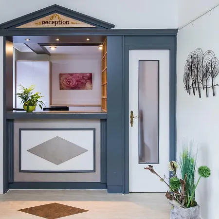 Schwan 3* ポッテンシュタイン